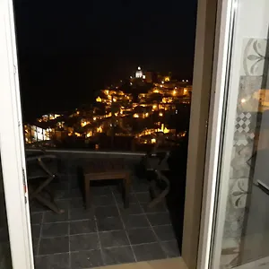Apartmanhotel Via Pezza 100, Ragusa